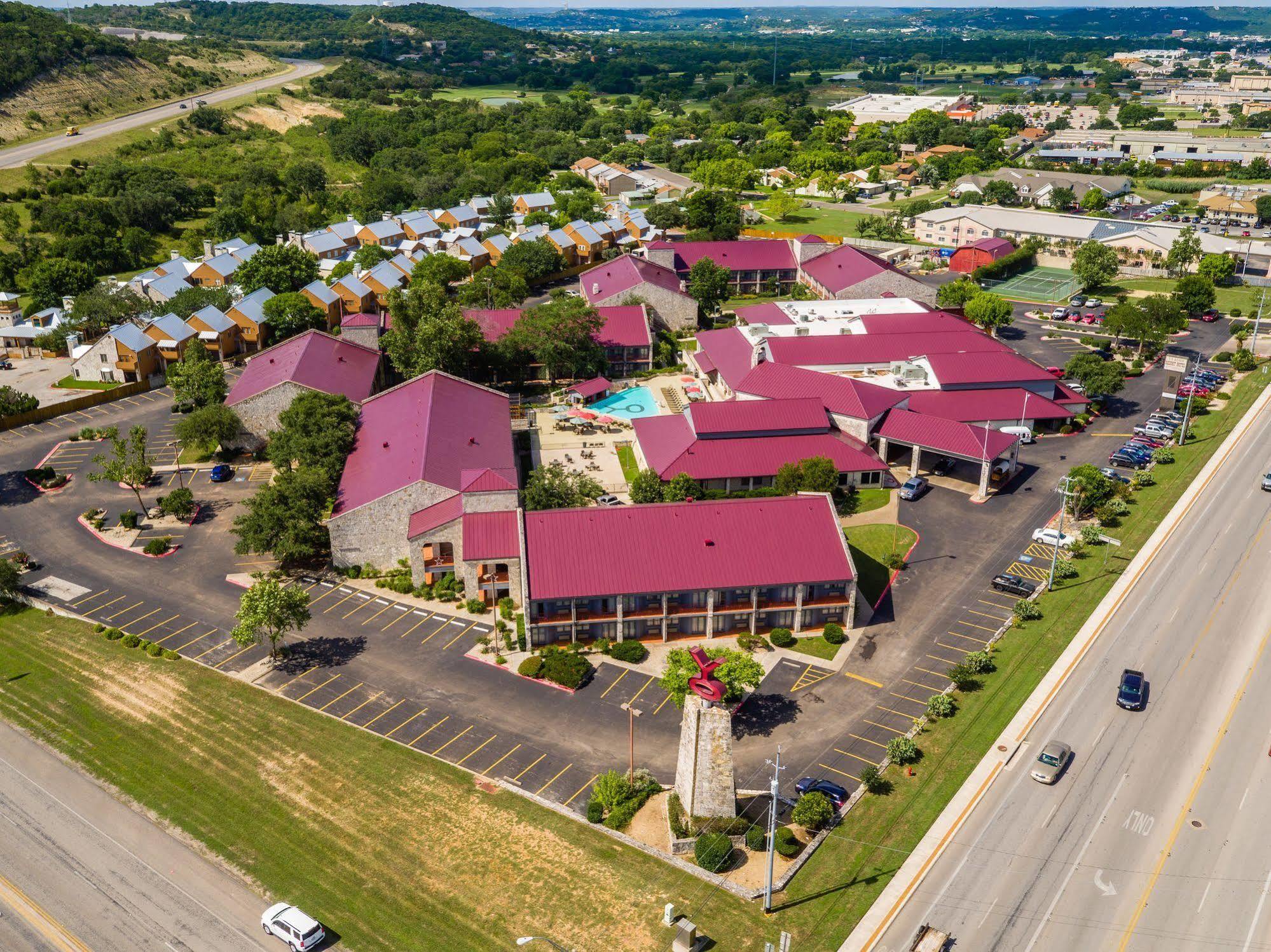 Y O Ranch Hotel And Conference Center Kerrville Eksteriør billede