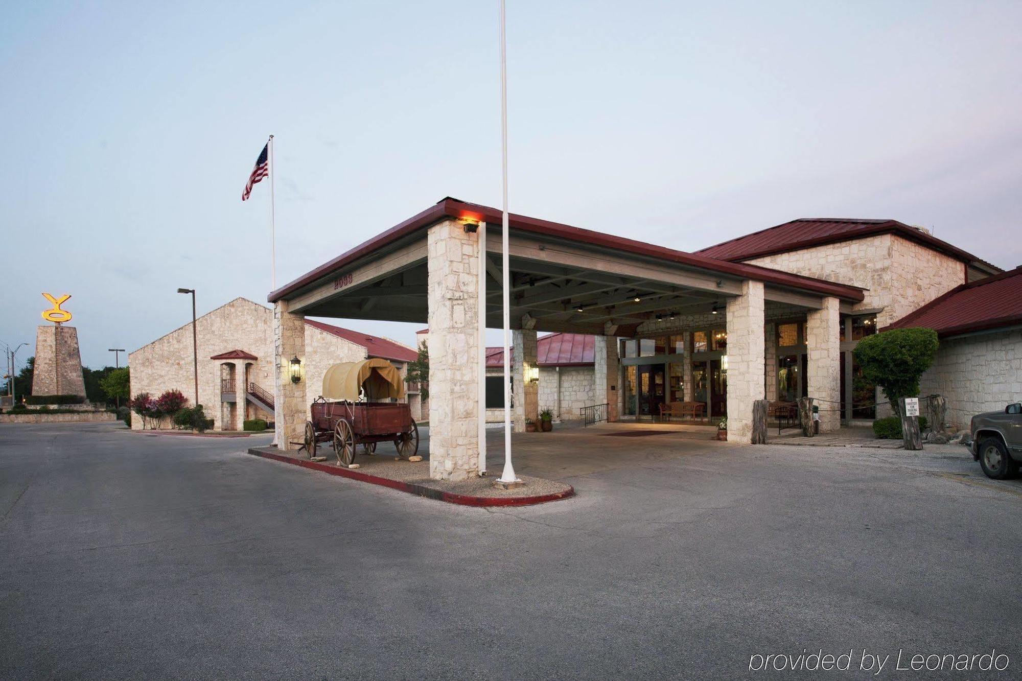 Y O Ranch Hotel And Conference Center Kerrville Eksteriør billede